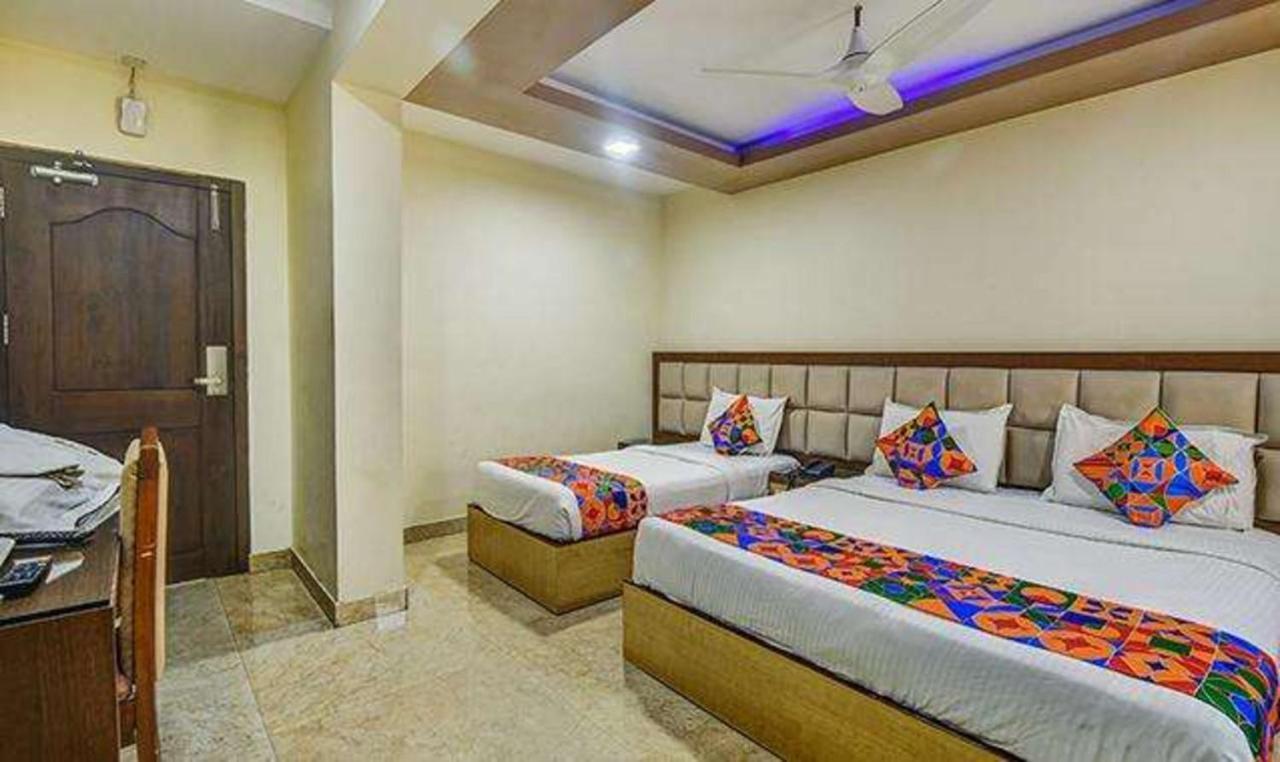Fabhotel Central Palace Chennai Eksteriør billede