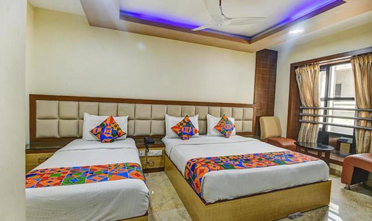 Fabhotel Central Palace Chennai Eksteriør billede