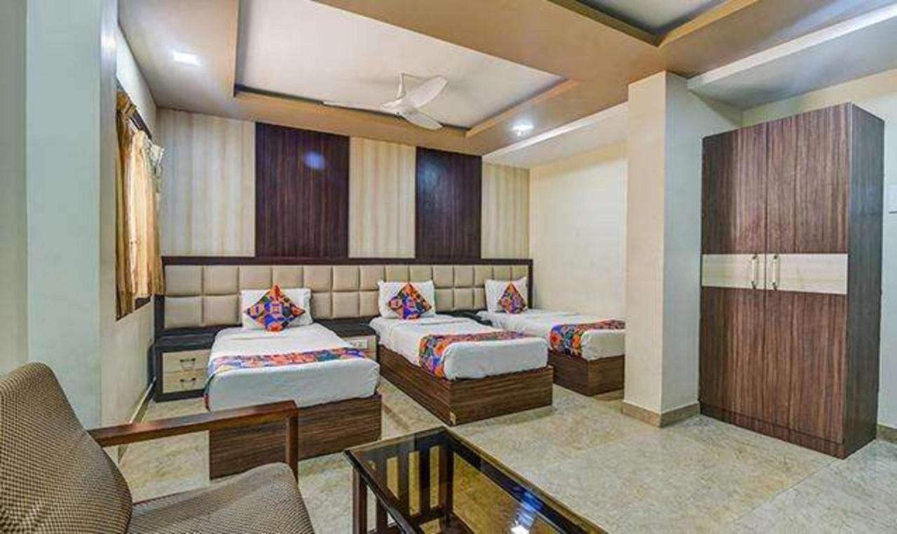 Fabhotel Central Palace Chennai Eksteriør billede