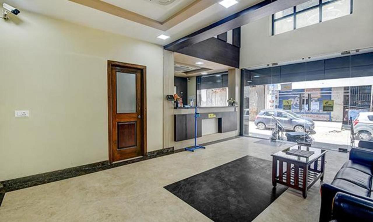 Fabhotel Central Palace Chennai Eksteriør billede